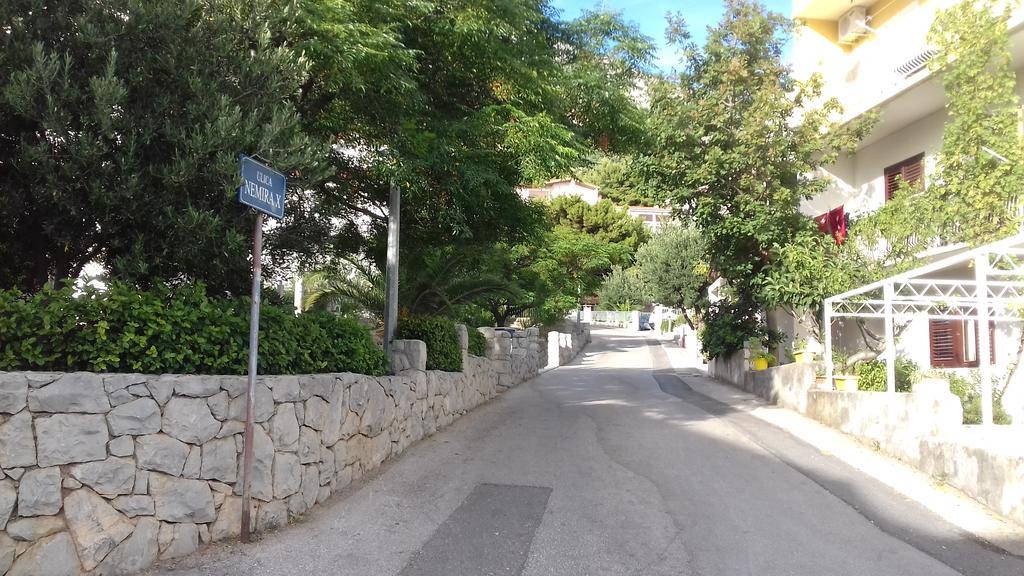 Apartments Erceg Omiš Exteriör bild